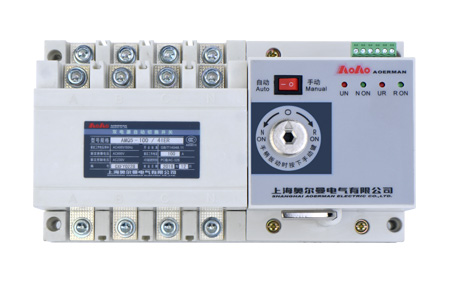 ATS即ATSE，為Automatic transfer Switching equipment的英文縮寫，國家標準中文全稱為自動切換開關電器，俗稱雙電源自動切換開關。ATS自動切換開關的國標標準定義為：由一個（或幾個）轉(zhuǎn)換開關電器和其它必需的電器組成，用于檢測電源電路，當一路電源出現(xiàn)故障時（過壓、欠壓及缺相等），實現(xiàn)常用電源和備用電源自動切換的開關電器。 